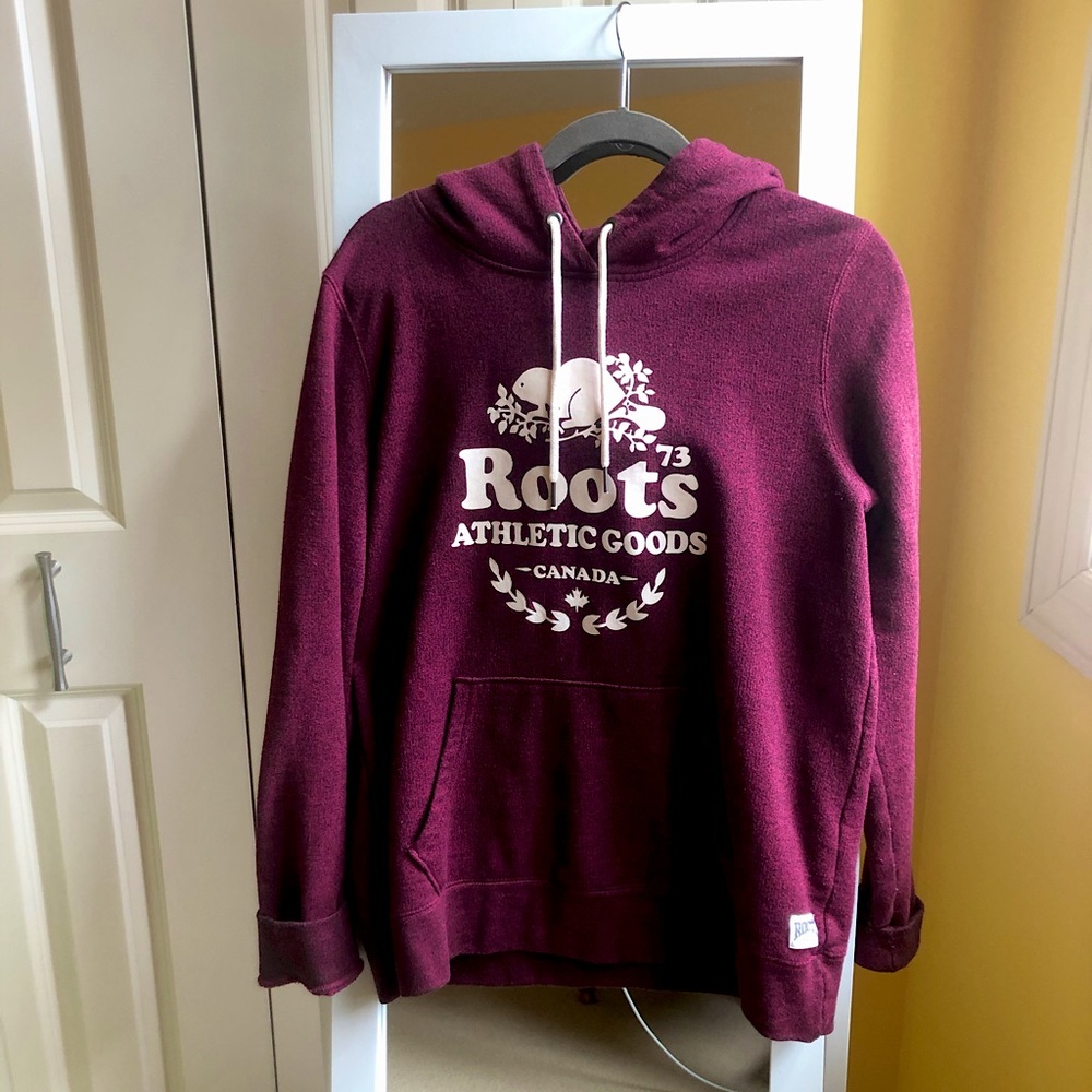 Roots Canada burgundy sweatshirt, L
